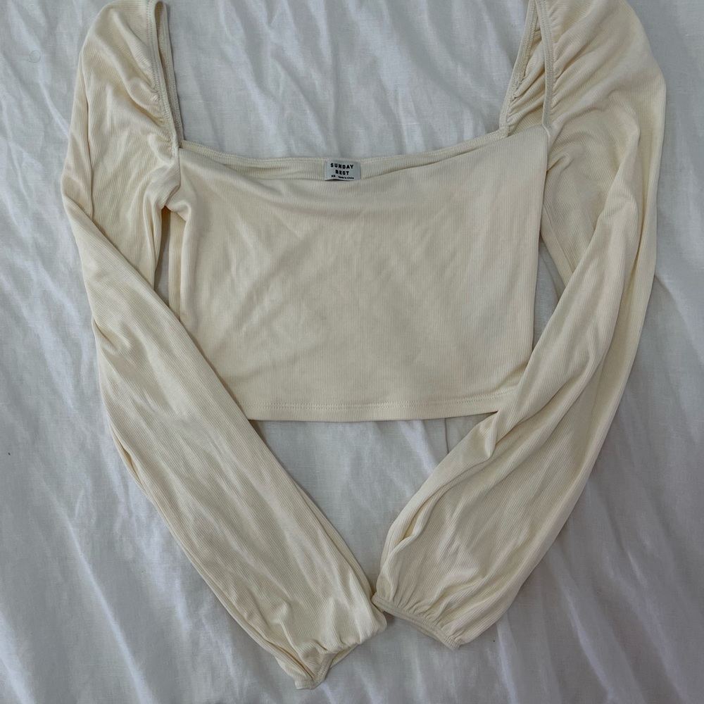 Aritzia - Sunday Best Top